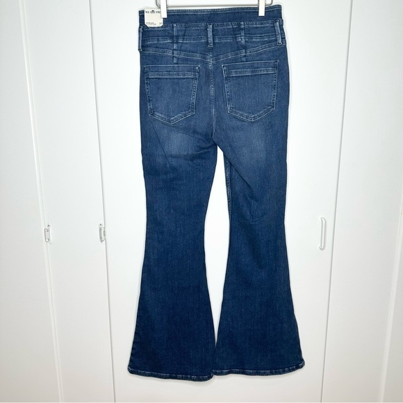NWT Free People We The Free After Dark Mid Rise Flare Jeans Size 30 - Picture 8 of 10